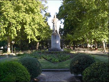 Jardim Público de Beja - Estátua de Gonçalo Mendes da Maia