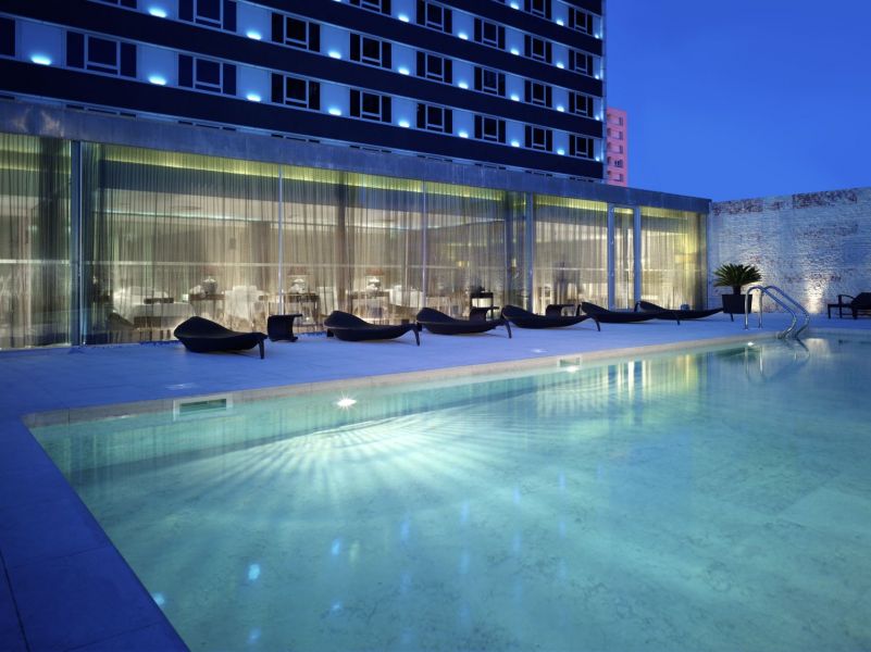 Hotel Lisboa Sheraton & Towers - piscina
