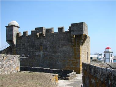Castelo de Santiago da Barra