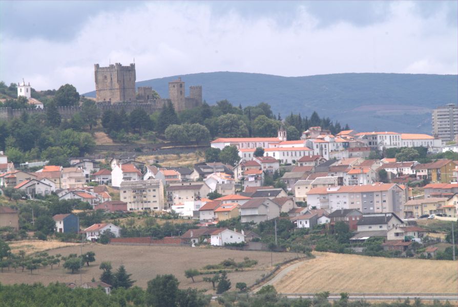 Castelo de Bragança e vista sobre a cidade