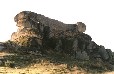 Castelo de Moreira de Rei