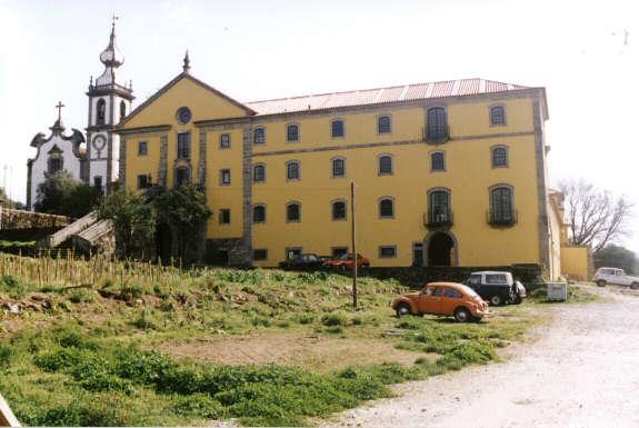 Mosteiro de Refóios do Lima