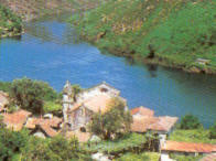 Mosteiro de Ermelo e rio Lima