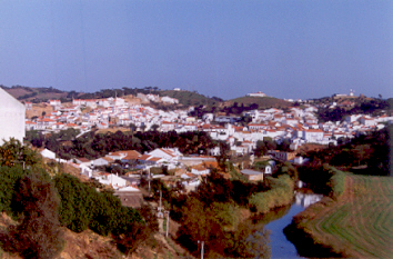 Vila de Odemira e rio Mira