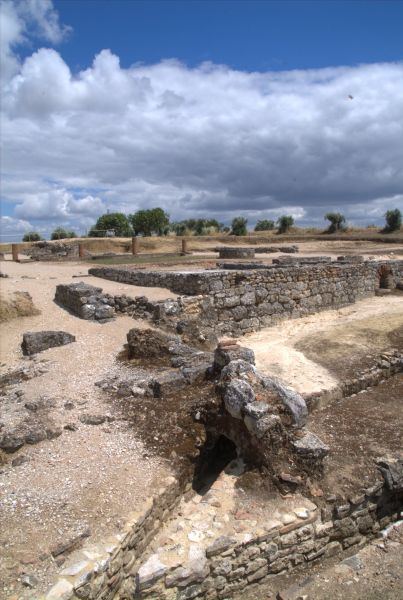 Estação Arqueológica de Vila Cardílio