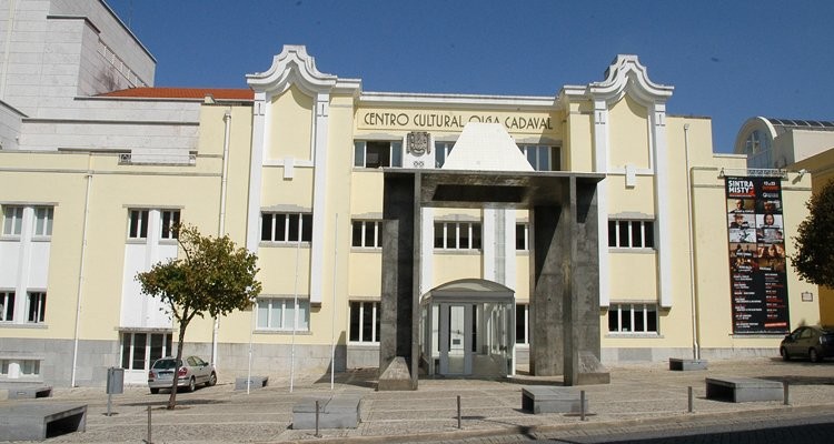 Centro Cultural Olga Cadaval - Sintra