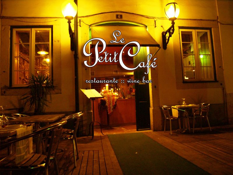Restaurante Le Petit Café