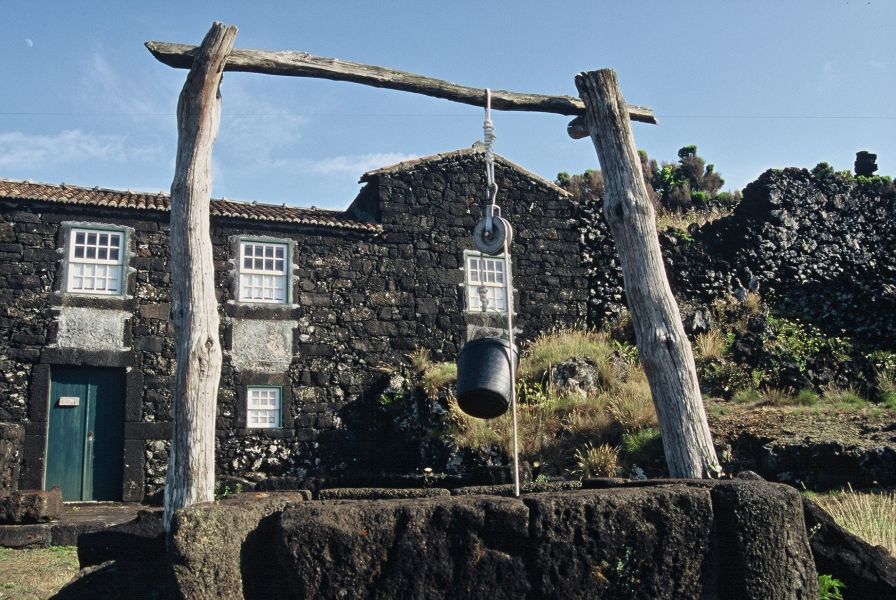 Paisagem cultural da vinha do Pico - Construções tradicionais