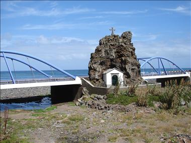 Capela de São Vicente (ou Nossa Senhora do Calhau)