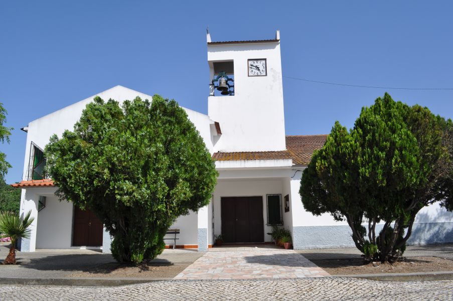 Igreja Paroquial de Tramaga