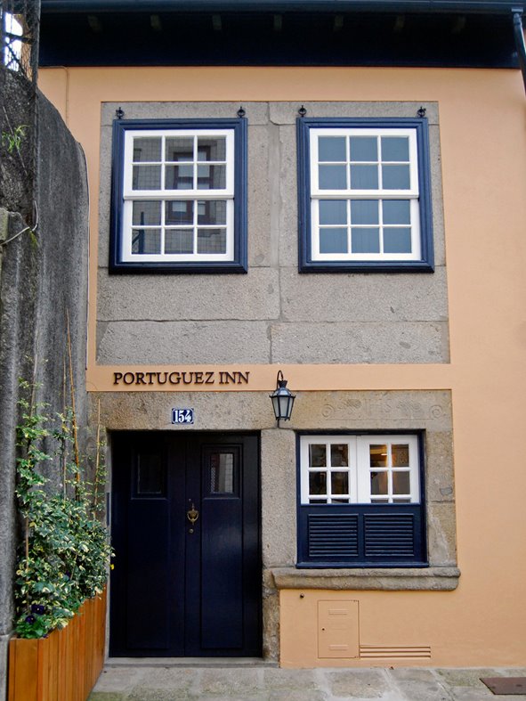 Portuguez Inn - A Pensão Mais Pequena do Mundo