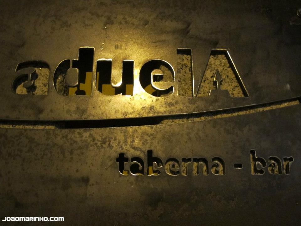 Aduela Taberna Bar