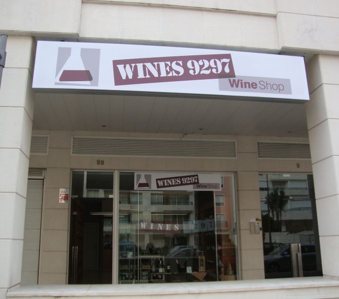 Wines 9297
