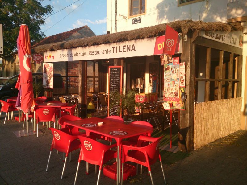 Ti Lena Restaurante & Casa do Gin