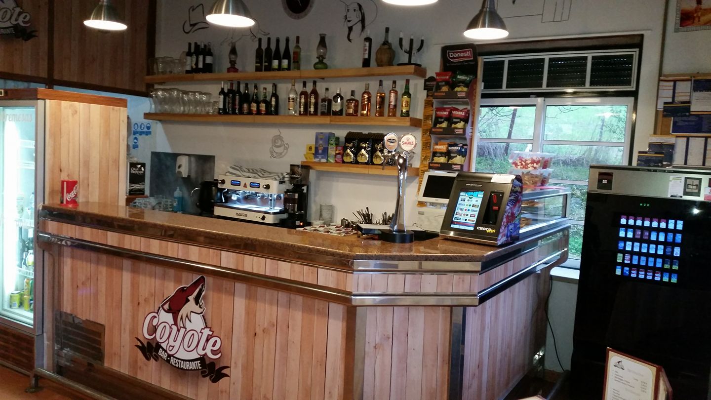 Coyote Bar/Restaurante